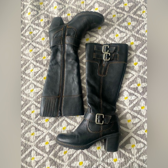 boc Shoes - Born B.o.c Knee High Black Leather Riding Boots 7.5 Buckle Heel Equestrian